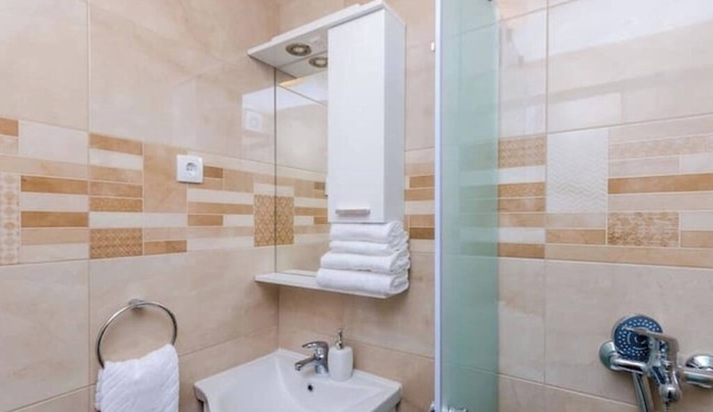 Rooms Baza - Duplex Triple Room No.9