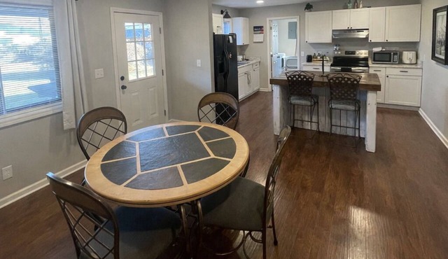 ROOMS FOR RENT IN A FURNISHED HOME MARBLE LANDING CRASH PAD - TDY/UPT/students