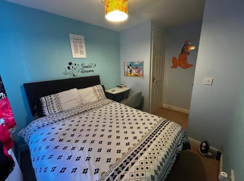 Rooms in Granary House, Newmarket