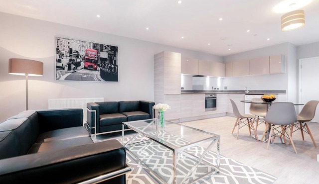 Roomspace Serviced Apartments - Vertex House