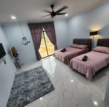 Roomstay McAyoh Self Check In Concept