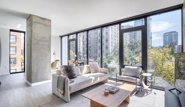 Roomy First Hill 2BR w/Gym & Coworking, by Blueground