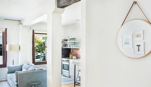 Roomy Hip 2BR in the Heart of Downtown Savannah