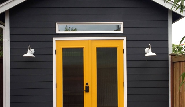 Roosevelt Studio Guesthouse - Close to light rail and Green Lake!