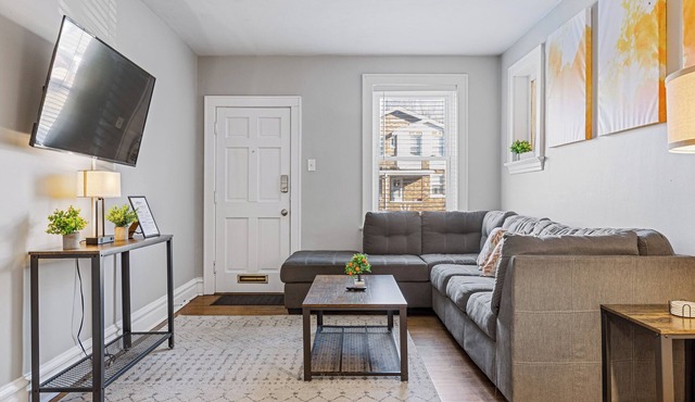 Rooted Urban Retreat: First Floor 1BR Apartment