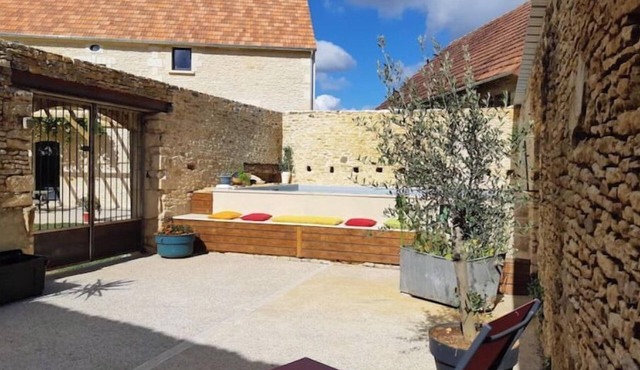 Rosa Montazel House *