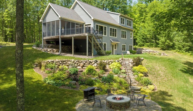 Rosa Retreat on Little Rosa Lake