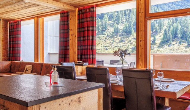 Rosablanche D Attique by Interhome