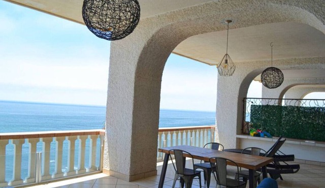 Rosarito Oceanfront Penthouse: Pool, Spa & Views in Costa Bella