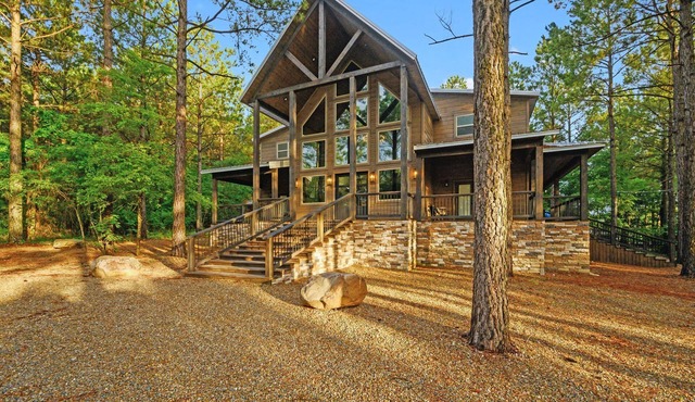 Rose All Day: Sleeps 22 + Loft Game Room