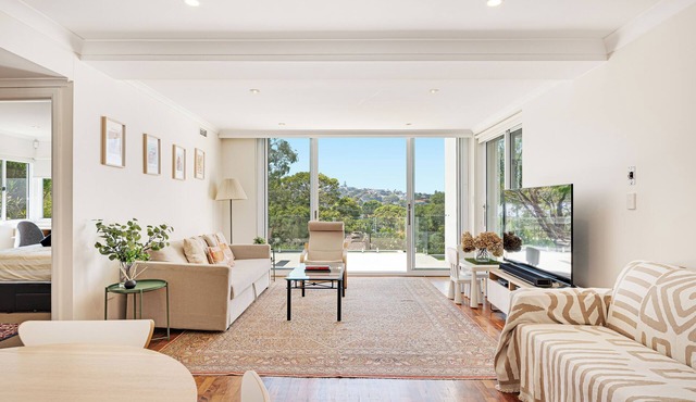 Rose Bay Condo w/Private Elevator~ Aircon~Terrace