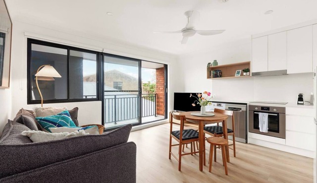 Rose Bay Horizon Breezy Living near Beach and Ferry