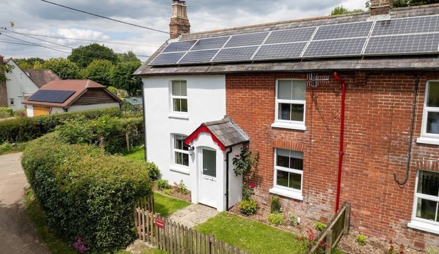 Rose Cottage - Countryside View