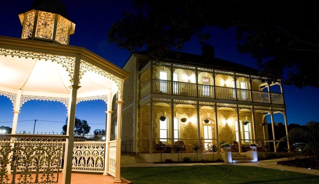 Rose-Eden House at Goolwa