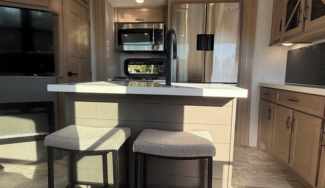 Rose Farm Luxury RV Stay