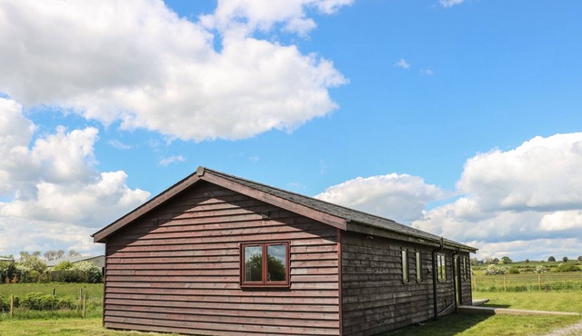 ROSE LODGE, family friendly, with a garden in Sheriff Hutton
