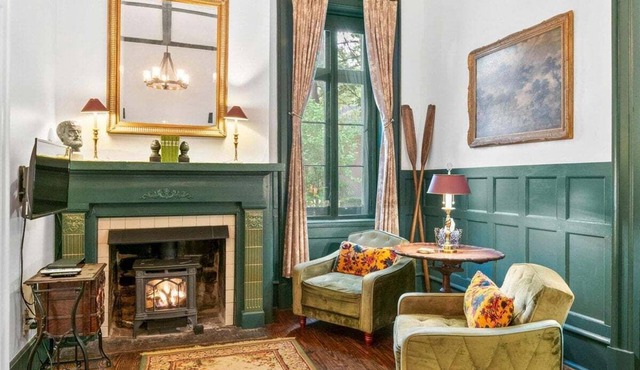 Rose Room of the Blake House romantic couples getaway near Asheville w/free Biltmore pass