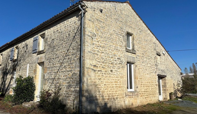 Rose Trémière - Apt 3