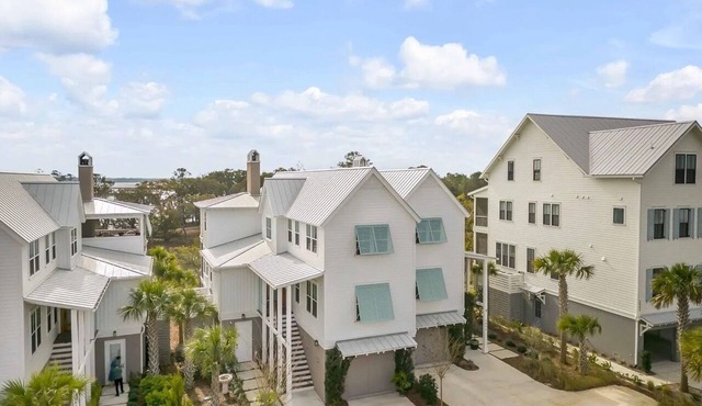 “Roseate Tide” 9844 Haven Loop, 3 BR Kiawah River, Stunning River Views, Sleeps 6