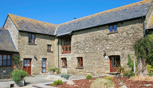 Rosebud Cottage-UK12897