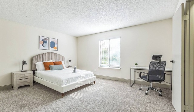 Rosehill Pointe 179 I Spacious 2 Bed 1 Bath