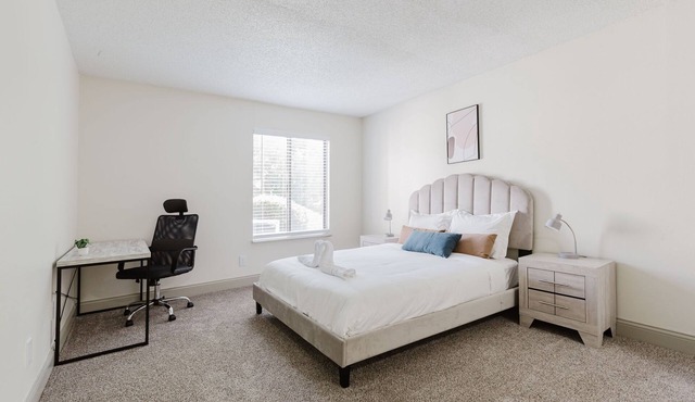 Rosehill Pointe 185 I Spacious 1 Bed 1 Bath