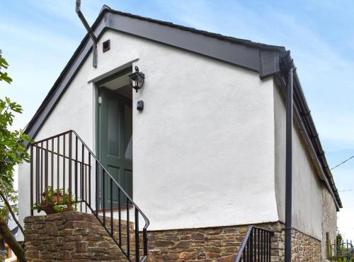 Roseland Roost - Uk49839