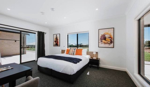 Rosella Suite An Accessible Couples Retreat