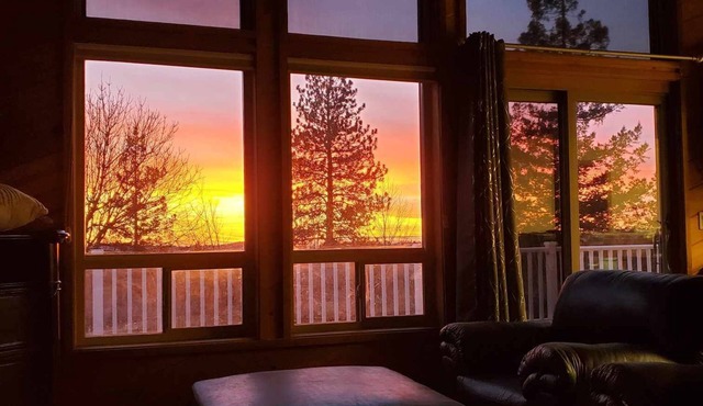 Rosemary Hill/Country living, quiet/relaxing. Fall colors, waterfall/Koi pond