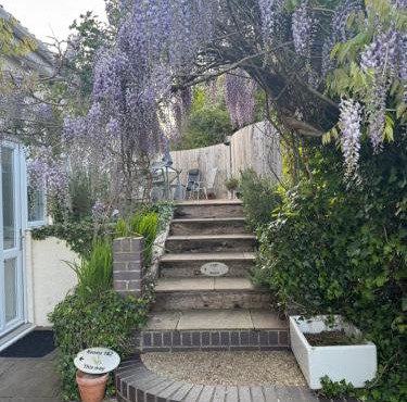 Rosemary House BRS Airport Accommodation