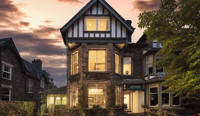 Rosemount Lakes Townhouse with Hot Tub | Ridgestone