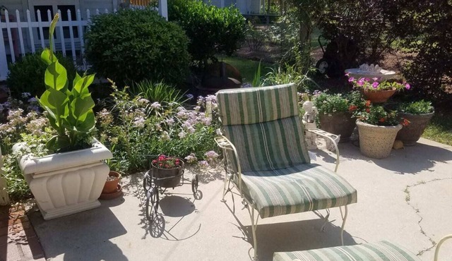 Rose’s Cottage is a Beautiful serene cottage nestled in the heart of Brewton, AL