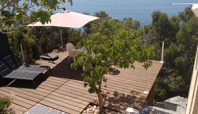 Roses: Loft with private terrace and garden, magnificent sea view
