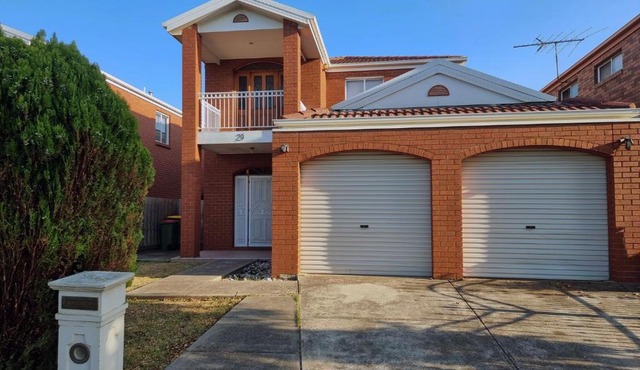 Rosie House-Spacious comfortable Home