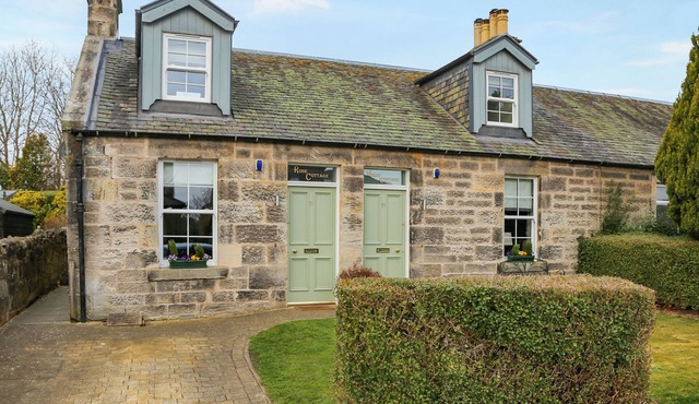 Roslin Chapel Cottage - UK49193