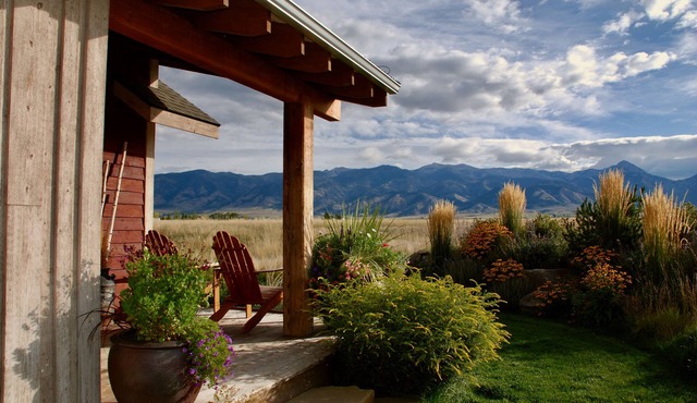 Ross Creek Cabin #4 Spectacular Mountain Views