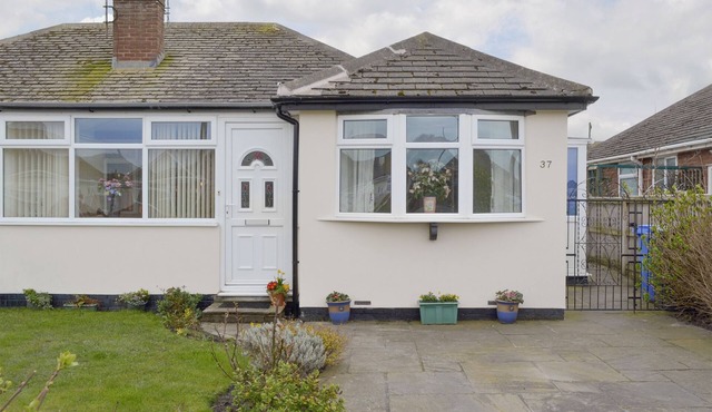 Rossall Beach Cottage
