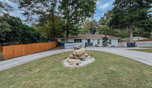 Roswell Adventure 3BR House, Family Getaway