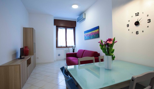 Rota 64 Guest House - Monza Two-room apartment for comfortable and well-connected stay.