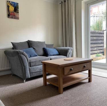 Rotherham,Meadowhall,Magna,Utilita Arena,with WIFi and Driveway