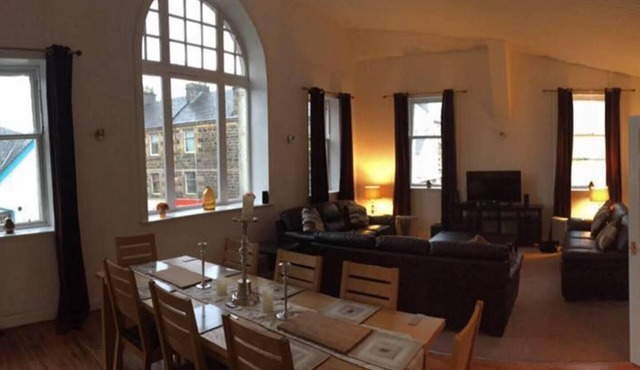 Rothesay - Apartment - Sleeps9 - PetsOK - Parking