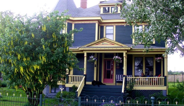 Rothesay House Heritage Inn B&B