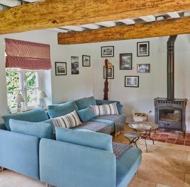 ROUGE COTTAGE Gîte 4 étoiles Billard