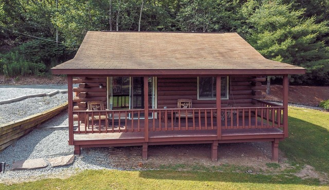 Rough Cut Lodge - Maple Cabin