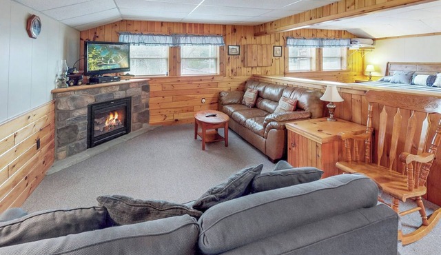 Rough Cut Lodge - Suite 1