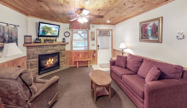 Rough Cut Lodge - Suite 4