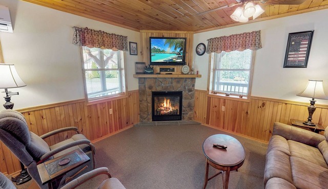 Rough Cut Lodge - Suite 6