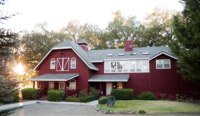 Rough & Ready Vineyards Guesthouse