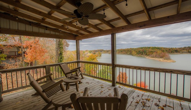 Rough River Lake Cliff Top Retreat