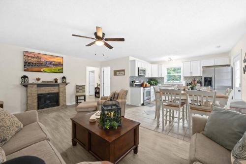 Rough River Lake Hideaway Your Lakeside Escape